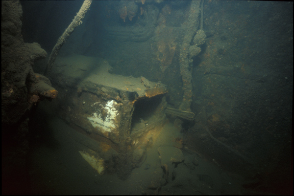 Hunting New England Shipwrecks